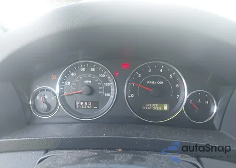 2010 Jeep Grand Cherokee Laredo from USA, damaged, VIN 1J4PS4GK2AC156140